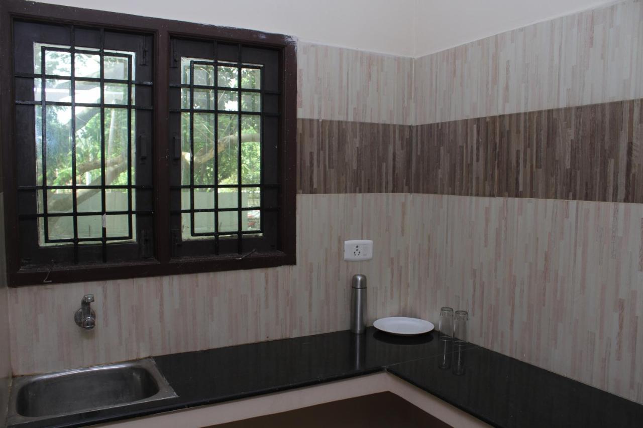 R B Residency Hotel Chennai Eksteriør billede